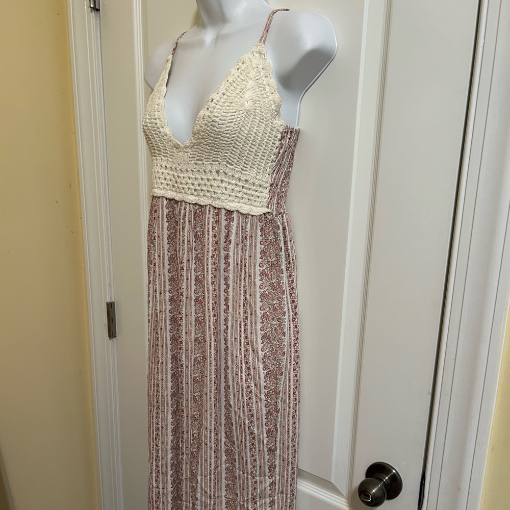 A hint of Blush juniors romper new with tags - Picture 3 of 11